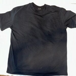 Boohoo men black shirt with graphic design on back